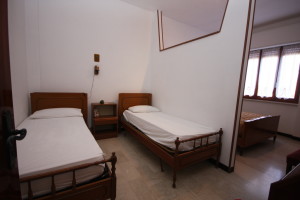 camera (2)