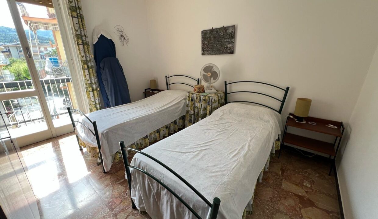 00d9eeb3-8bed-481a-880c-e78ed08d7d39