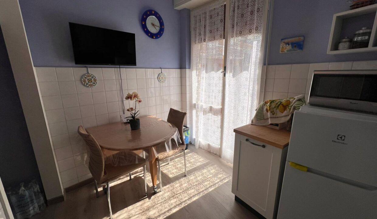 d8910a4e-9a0a-4c08-84c9-260de30207cd